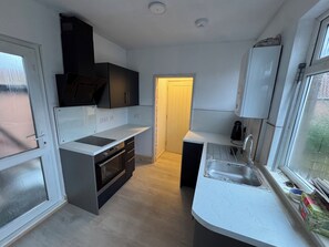 Slaapzaal, 1 slaapkamer | Interieur