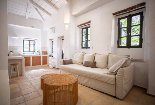 Stavlo Open Plan Cottage Zakynthos