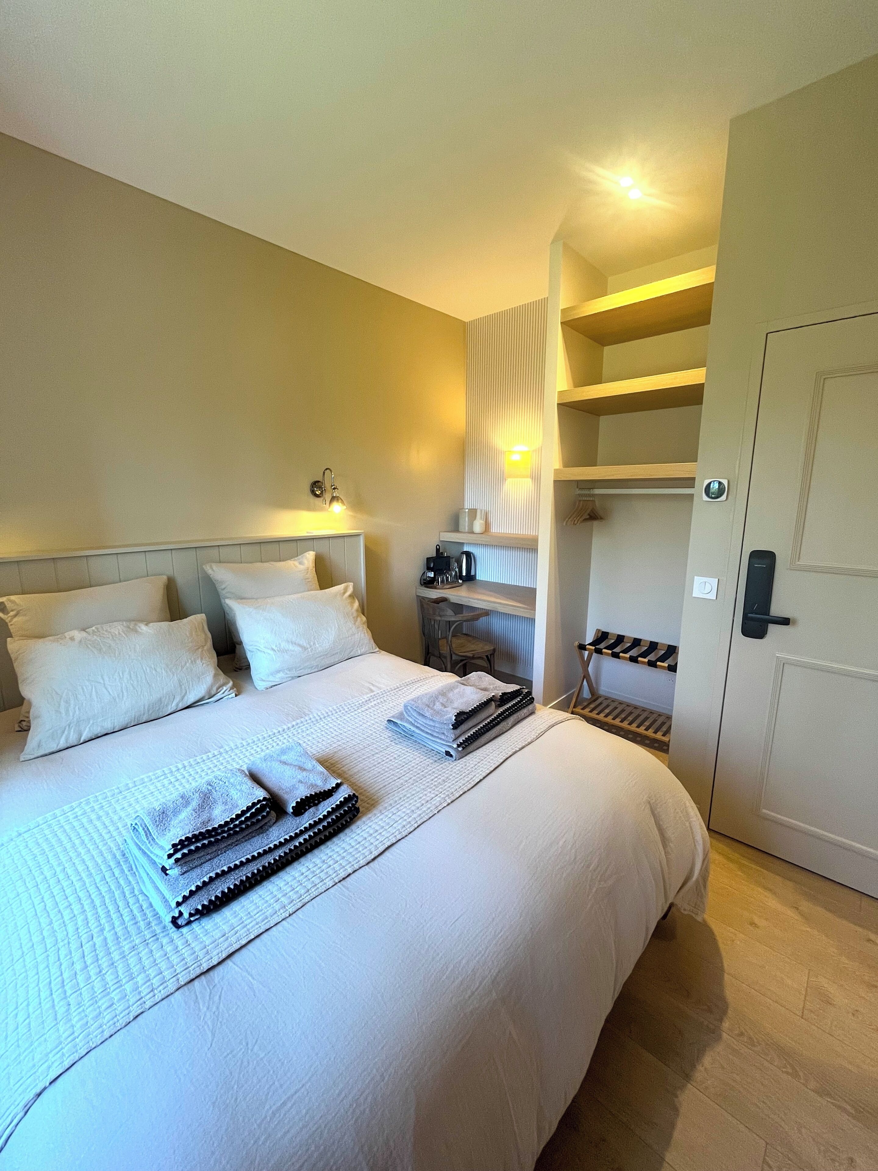 Comfort Double Room, Garden View
