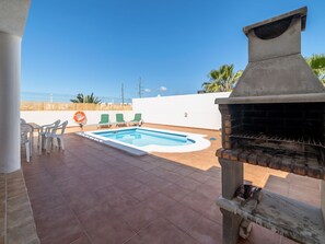 Outdoor dining - CASA LAGO, private villa in Playa Blanca by Interhome (Playa Blanca)