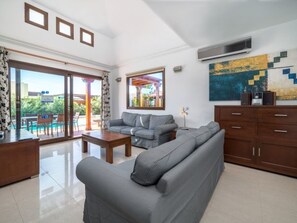 Living area - VILLA ALEGRIA by Interhome (Playa Blanca)