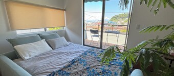 2 minute walk to the hot spring, with a view of the lighthouse on Enoshima Island, this is the vacation home in Inamuragasaki, Kamakura prepared just for you.