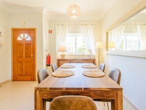 Kitchen / Dining Room - Casa Lomy - Boavista Resort and Spa by Interhome (Lagos)