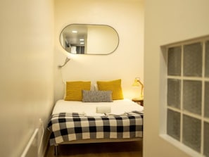 Bedroom - Alfama District Apartments - Sto Estevão by Interhome (Lisbon)