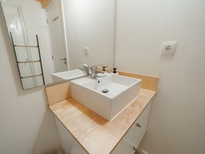 Towels - Apartment  by Interhome (Porto)