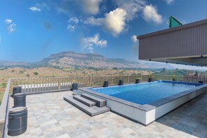 5 piscinas al aire libre