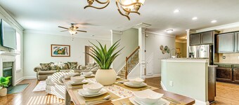 Quiet & Spacious Family Retreat, 12 Mi to Raleigh