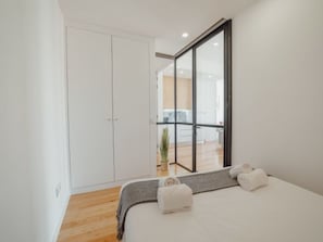 Internet - COURTYARD OPORTO DESIGN APARTMENT G by Interhome (Porto)