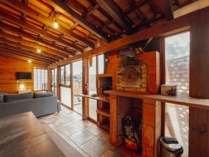 Living Room - PORTO WINDOW TERRACE HOUSE by VACATIONY by Interhome (Porto)