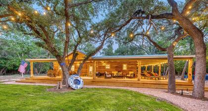 Ultimate Riverfront Retreat! Blanco Family Cabin