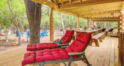 Ultimate Riverfront Retreat! Blanco Family Cabin