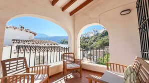 Property grounds - Villa with sea views and private pool in Monte Pego (Pego)