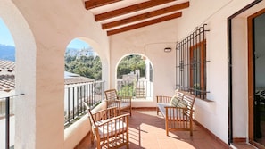 Property grounds - Villa with sea views and private pool in Monte Pego (Pego)