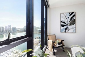 Apartment (2 Bedrooms) | Interior - Harbour View 2BR Docklands Apt Near Marvel Stadium (Melbourne)