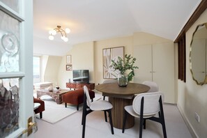 Apartment | Dining - The Fourth Above Dorset Square (London)