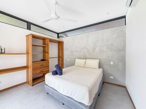 WiFi, bed sheets - A Secluded Modern Villa with Private Pool, Jungle Oasis Bathtub & Beach Access (puerto viejo de talamanca)