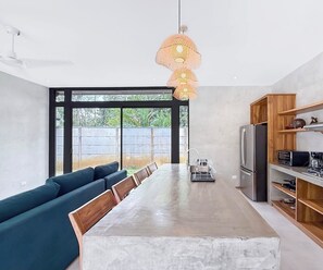 Interior - A Secluded Modern Villa with Private Pool, Jungle Oasis Bathtub & Beach Access (puerto viejo de talamanca)