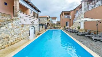 Apartment, 1 Bedroom, Smoking, Balcony | Pool | Outdoor pool