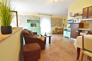 Apartment, 1 Bedroom, Smoking, Balcony | Living room - Bright Stay With Shared Pool & BBQ in Tar (Tar-Vabriga)