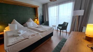In-room safe, iron/ironing board, free WiFi