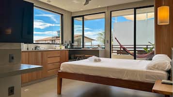 Deluxe Apartment | Free WiFi