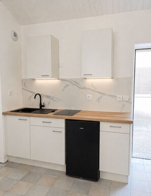 Private kitchen - Cocon de pêcheur - Heart of town with garage (Saint-Gilles-Croix-de-Vie)