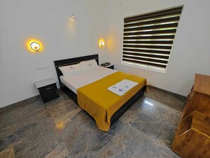 Deluxe Room | Free WiFi, bed sheets - Cool Nest Pool Villa Munnar by VOYEHOMES (Devikolam)