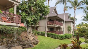 Exterior - Escape to Wyndham Kona Hawaiian: Island Vibes, Spacious Villas & Beach Bliss (Kailua-Kona)