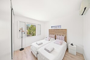 4 chambres, fer et planche à repasser, lit parapluie, Wi-Fi gratuit