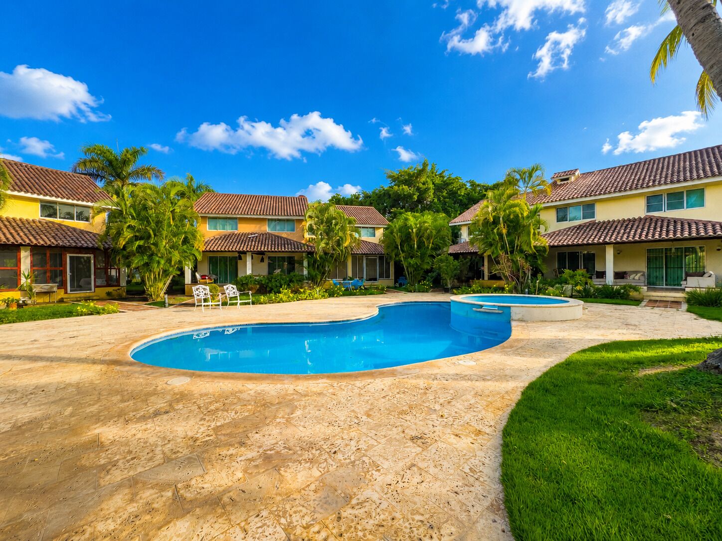 Relax and unwind in our beautiful shared pool and jacuzzi area, exclusively enjoyed by guests of just six private villas.