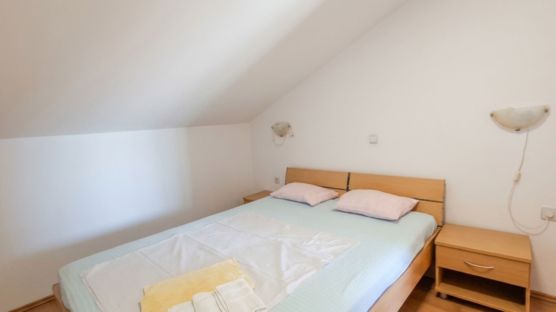 2 chambres, Wi-Fi gratuit, draps fournis