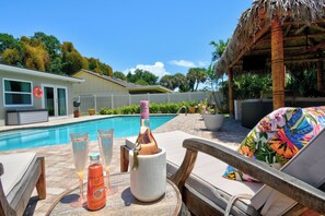 Pool - (NEW) Tiki Palm House | Poolside Chef’s Kitchen (North Palm Beach)
