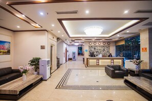 Lobby - Son Tung Hotel  (Quan Cau Giay)
