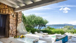 Terrace/patio - ELITE COLLECTION- EXCLUSIVE VILLA IN PORTO ROTONDO (Porto Rotondo)