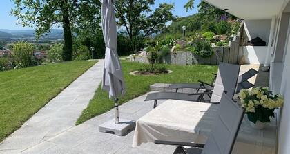 Vacation apartment Paradise at the edge of the forest