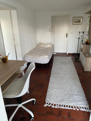2 chambres, fer et planche Ă repasser, accĂšs Internet, draps fournis