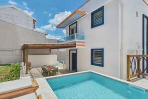 Pool - Modern house for 8 50m from the beach (Le Diamant)