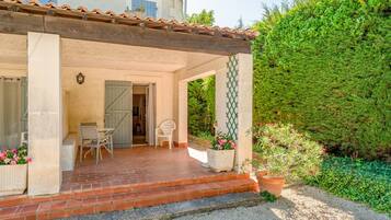 Terassi/patio