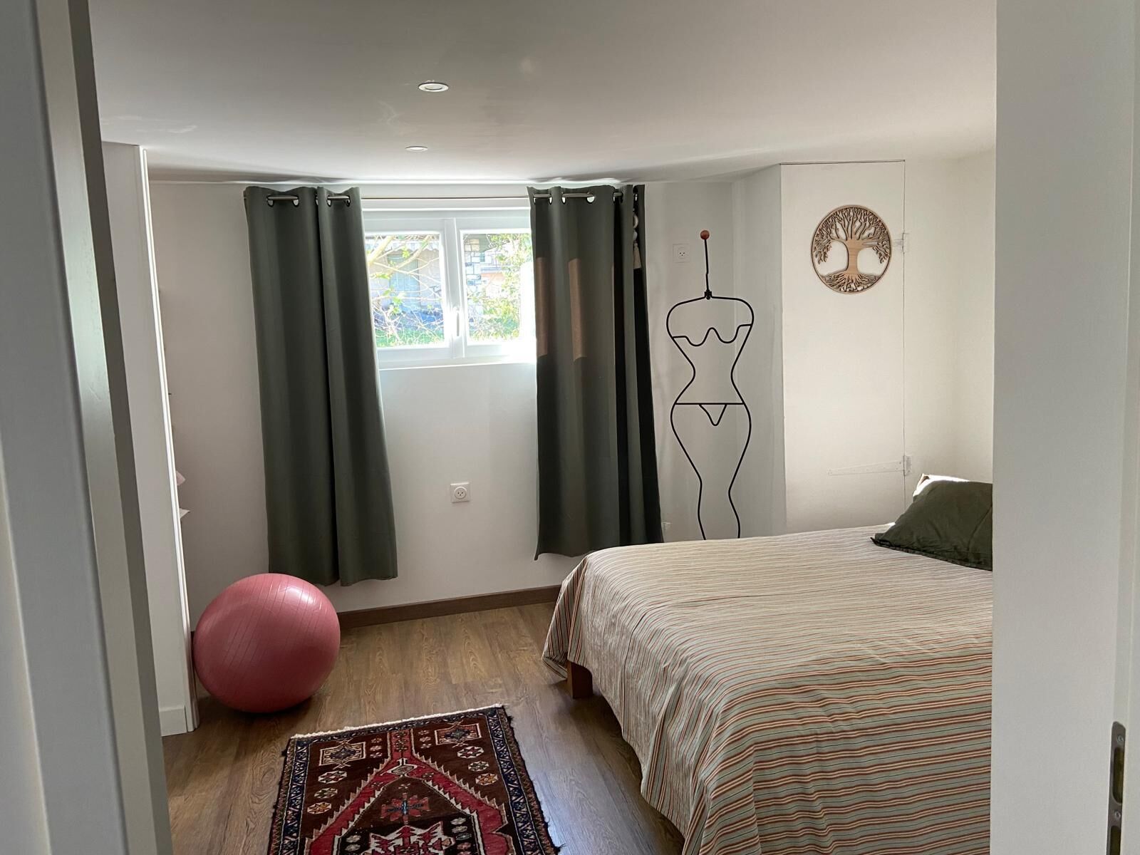 1 slaapkamer, reisbedje, gratis wifi, beddengoed