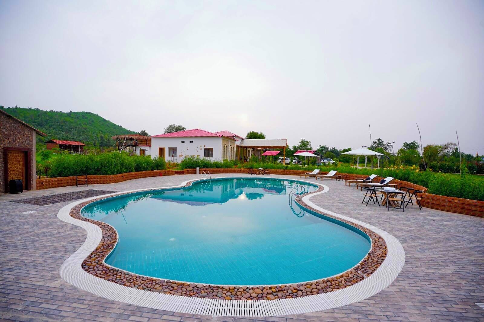 Outdoor pool