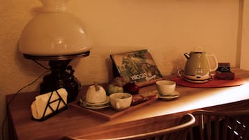 Kaffee und/oder Kaffeemaschine