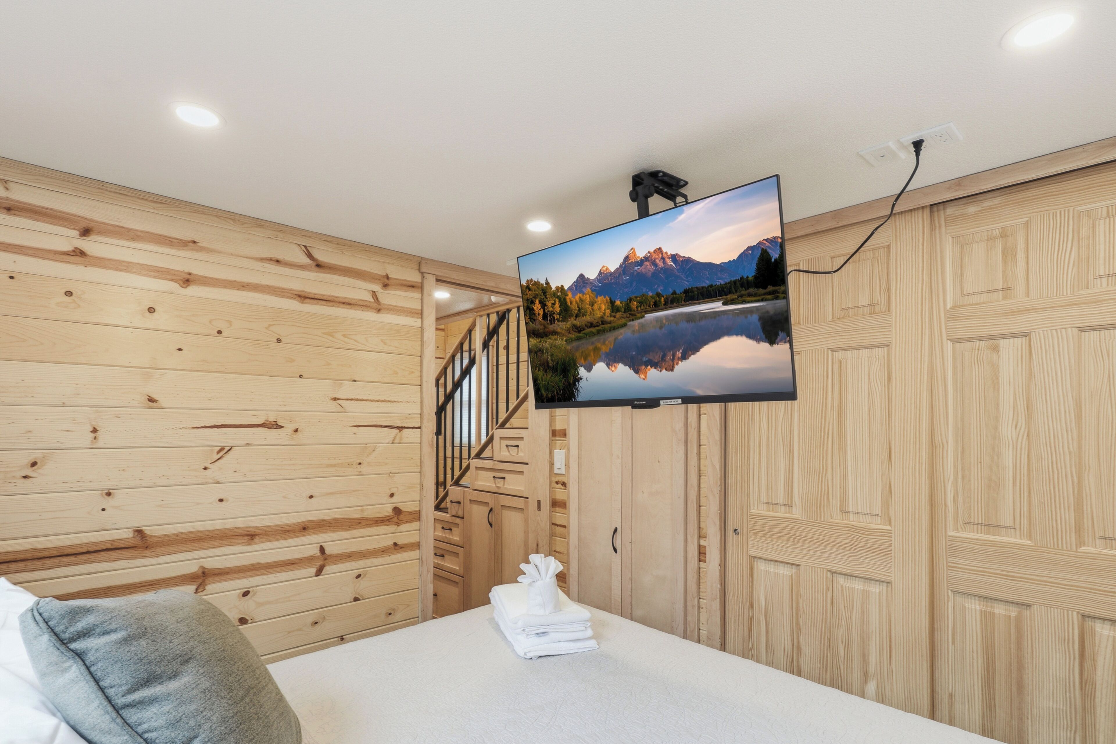 2 Schlafzimmer, Bügeleisen/Bügelbrett, kostenloses WLAN
