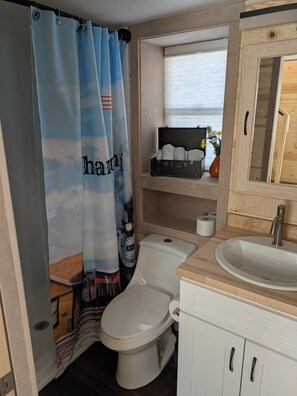 Bathroom - Chama Crossing - Sleeper Car-Azotea (Chama)