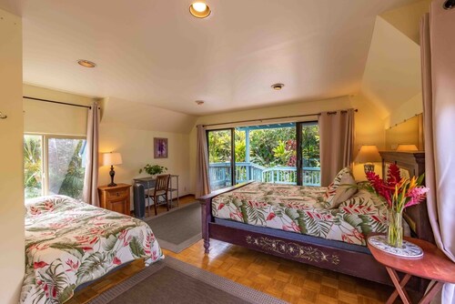 Garden Room Farm Stay in Haiku on Road to Hana