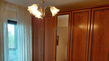 2 Schlafzimmer, Bügeleisen/Bügelbrett, kostenloses WLAN, Bettwäsche