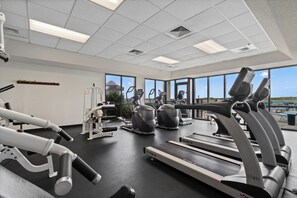 Fitness facility - Phoenix VI 803 | Indoor & Outdoor Pools | Fitness Room | My Beach Getaways (Orange Beach)