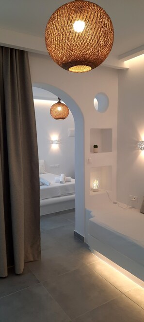 Room - Blue Dolphin (nea hryssi akti)