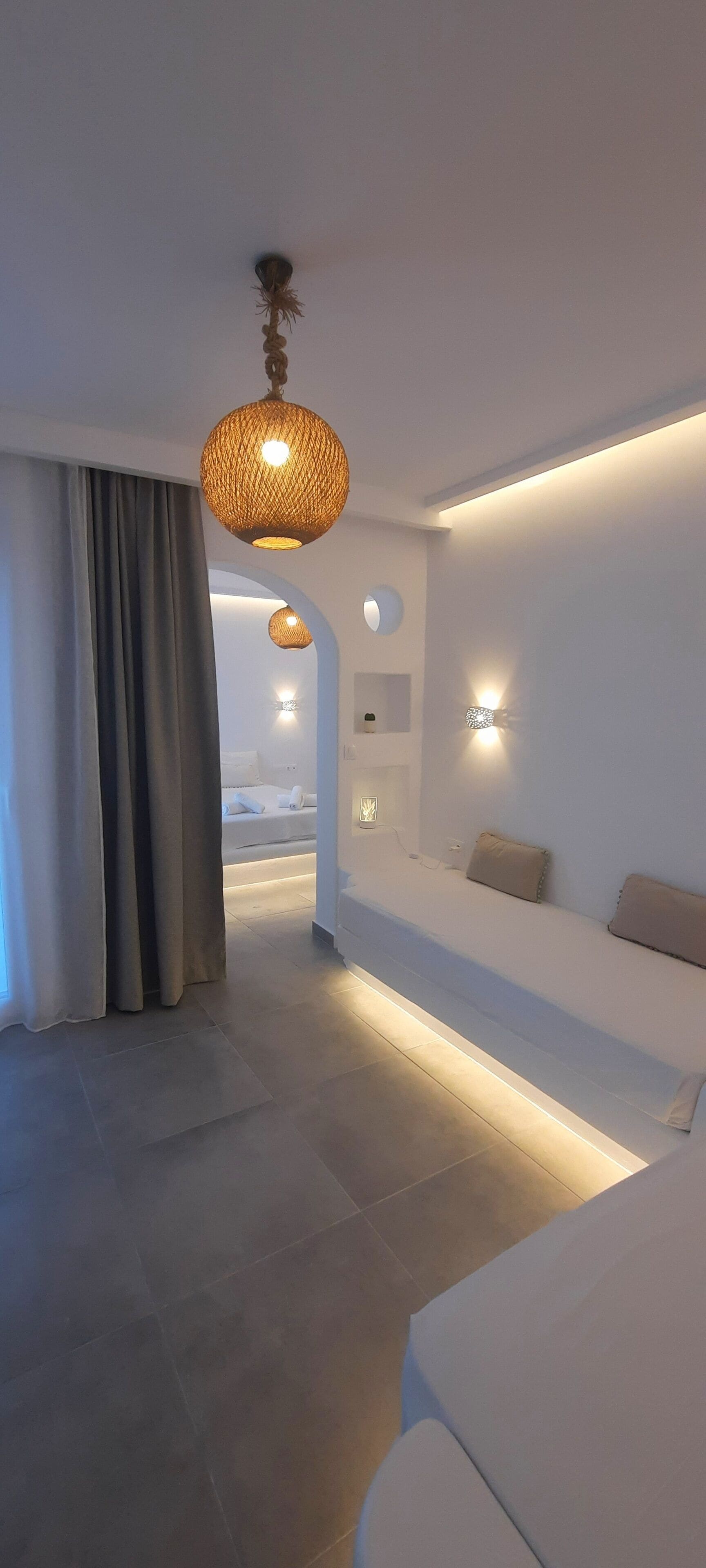 Chambre quadruple familiale, vue sur la plage | Bureau, accès au Wi-Fi (inclus)