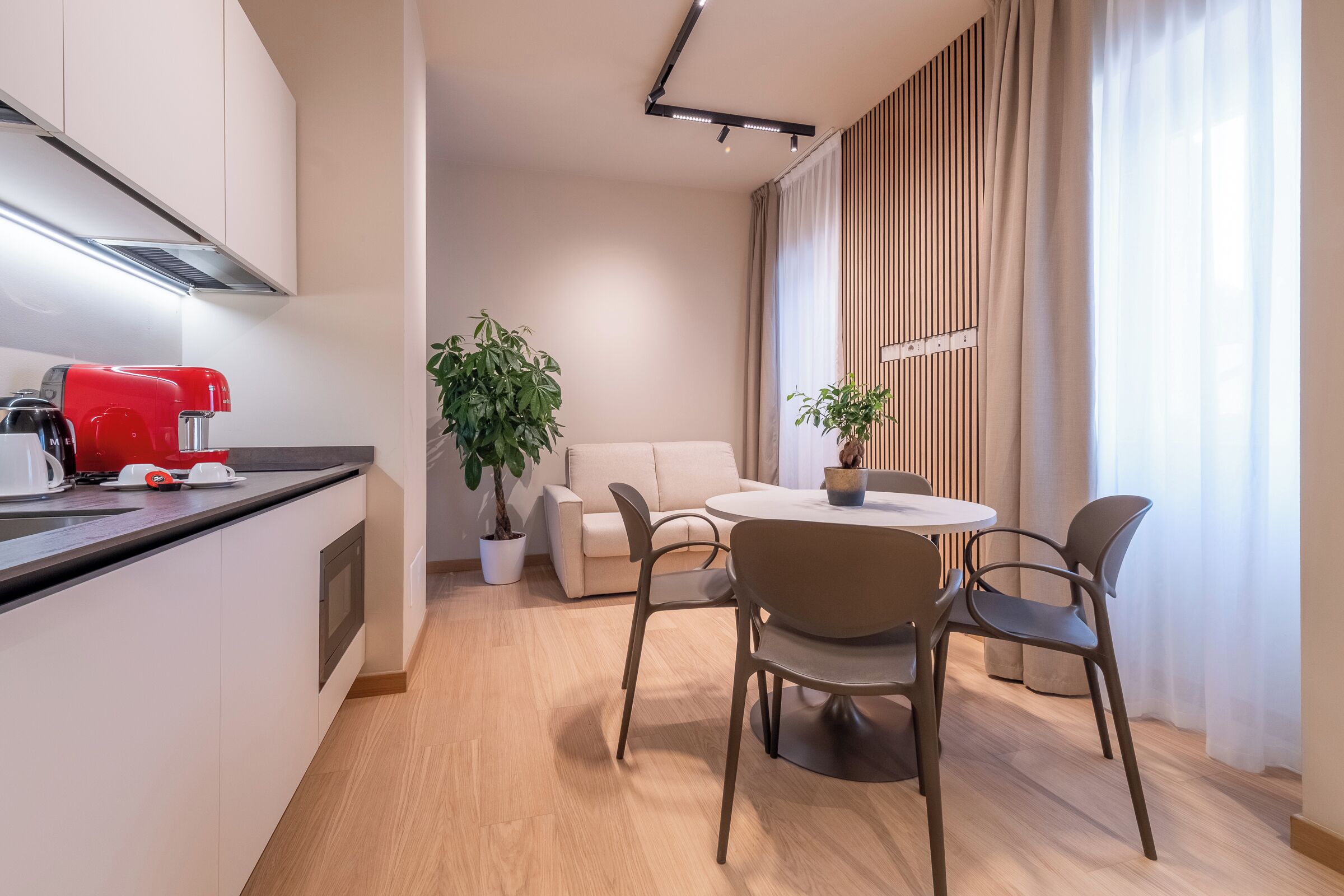 Junior Apartment | Dining