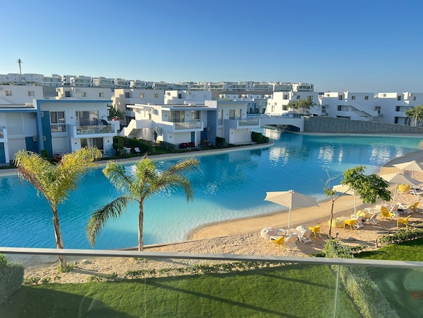 Chalet, 3 chambres, vue lagon | Piscine | Piscine extérieure (ouverte en saison)
